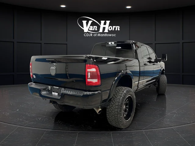 Used 2023 Diamond Black Ram Limited image 7