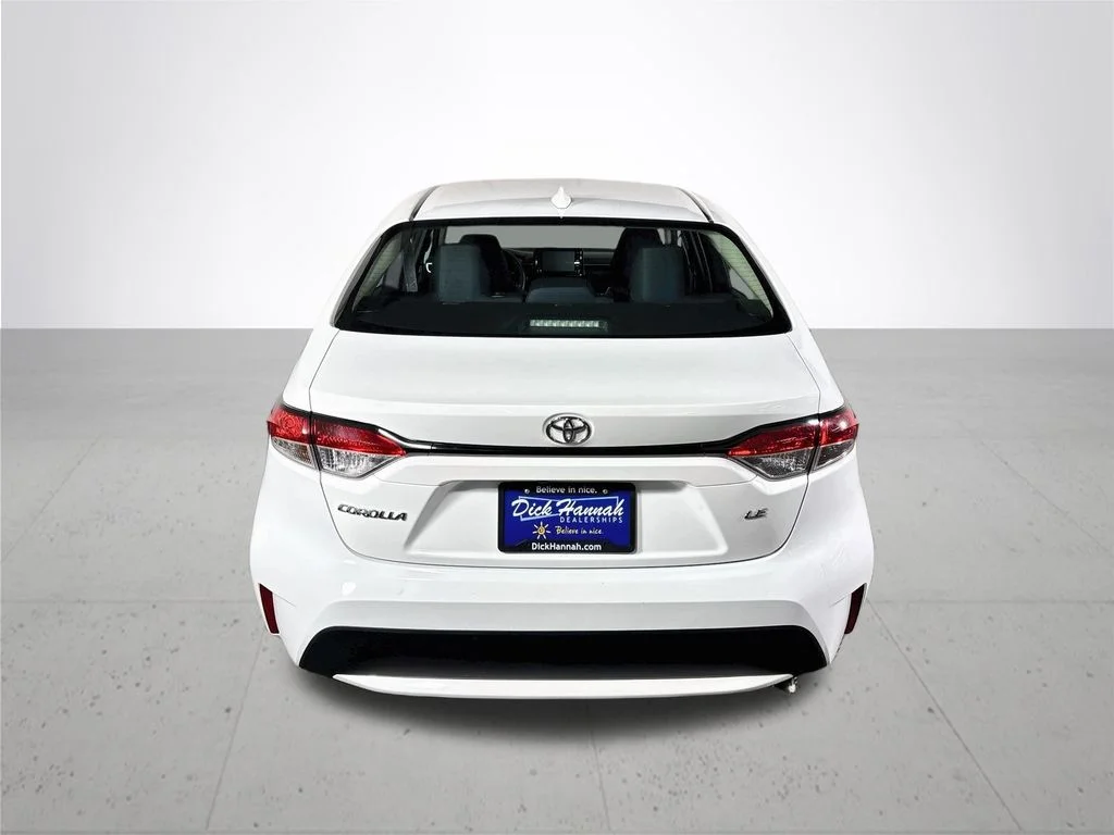 Used 2022 White Toyota LE image 7