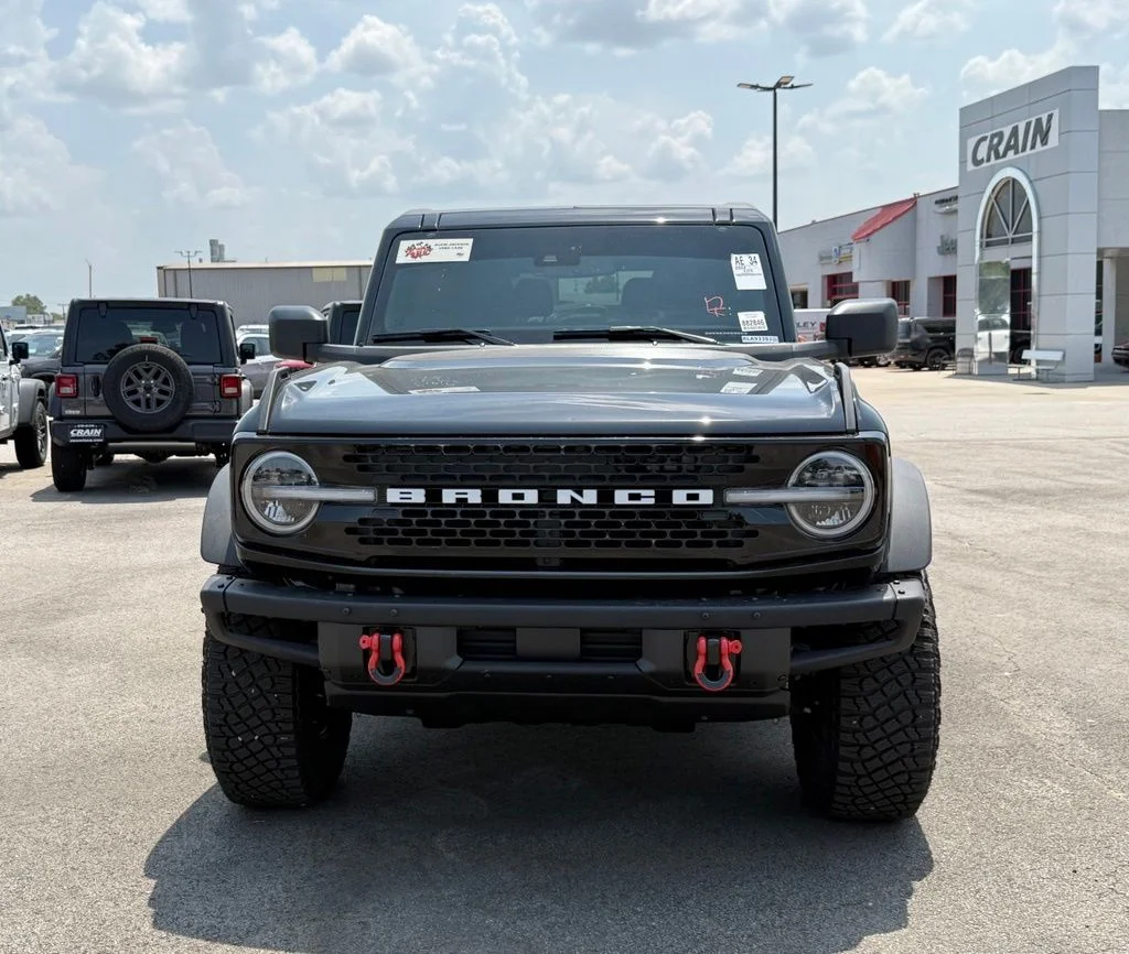 Used 2024 Black Ford Wildtrak image 2