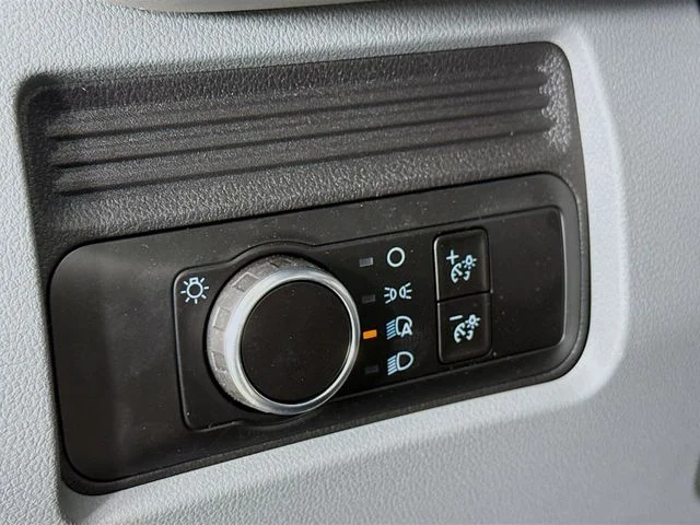 New 2026 Oxford White Ford XL image 10