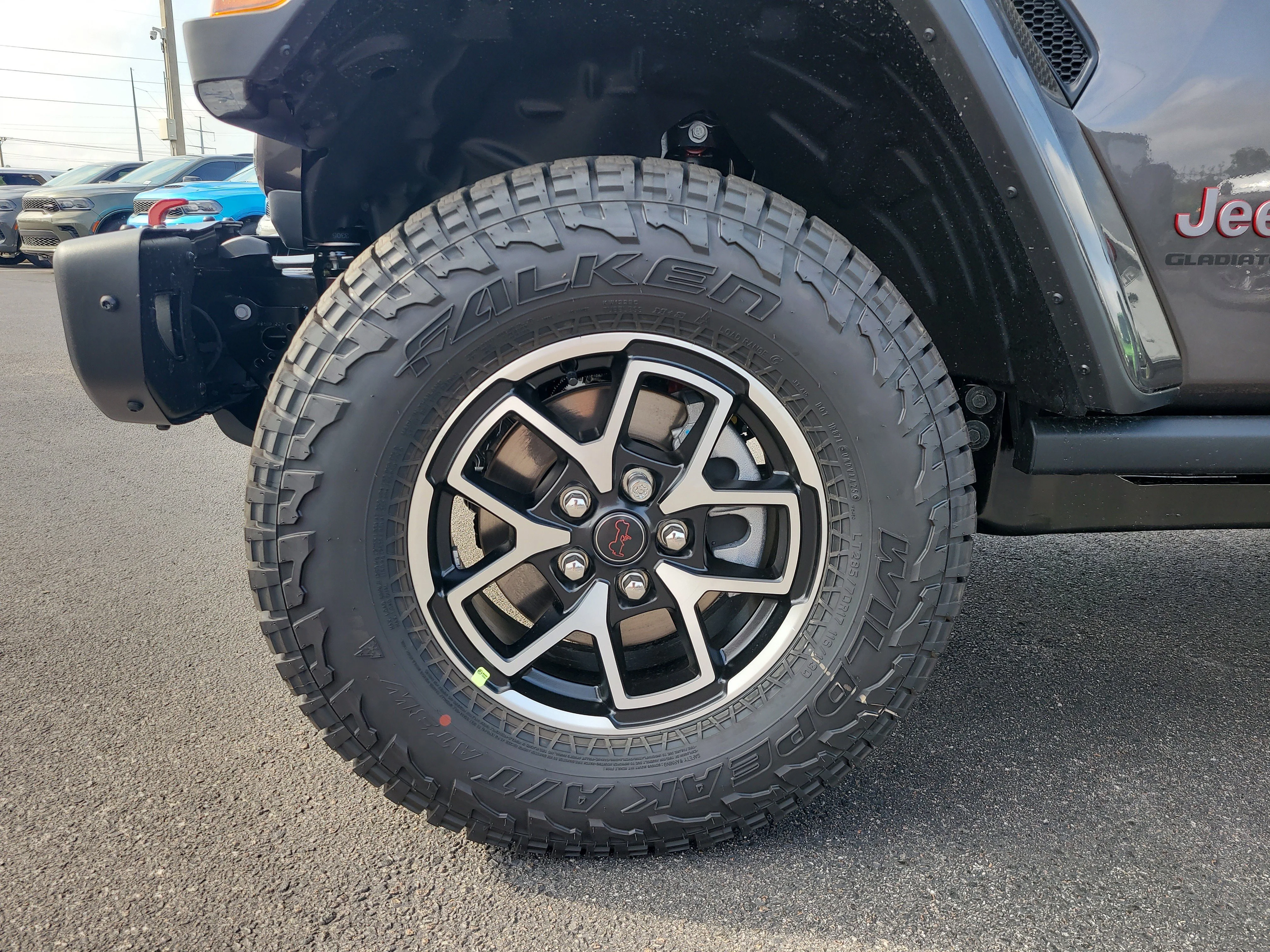 New 2026 Granite Crystal Metallic Clearcoat Jeep Rubicon X image 10