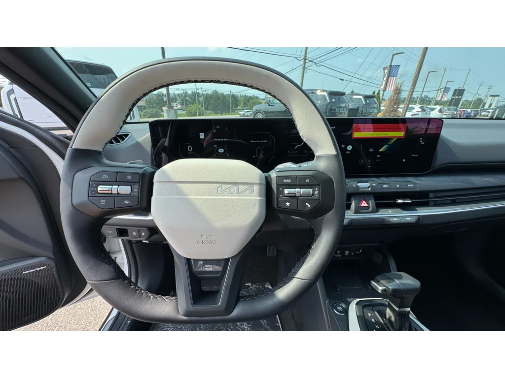 New 2026 Whi Kia GT-Line image 10