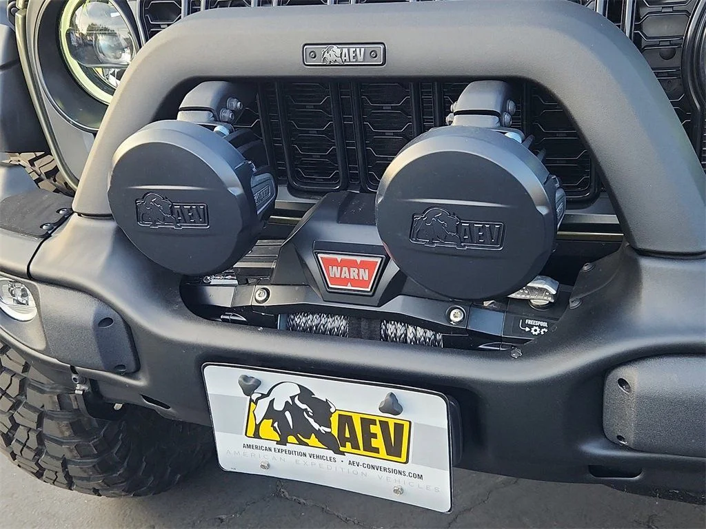 2025 Jeep Wrangler 4-Door Rubicon - Photo 23