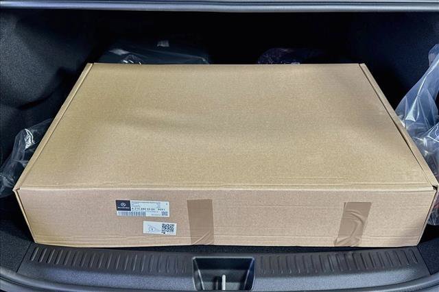 New 2027 Obsidian Black Metallic Mercedes-Benz AMG® E 53 Hybrid image 52