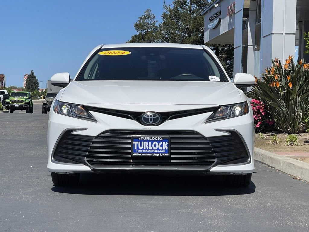 Used 2024 White Toyota LE image 4