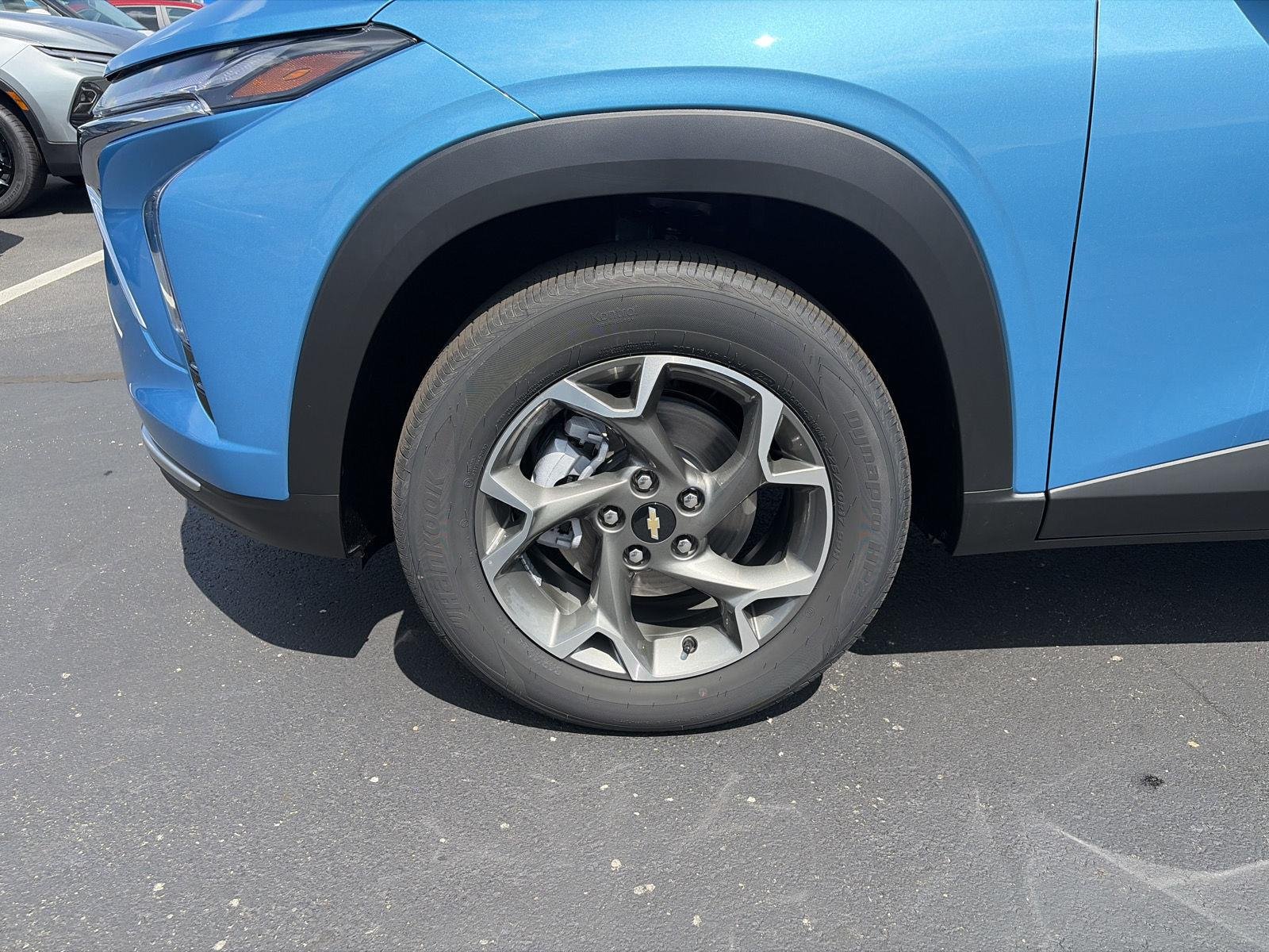 2026 Chevrolet Trax LT - Photo 9