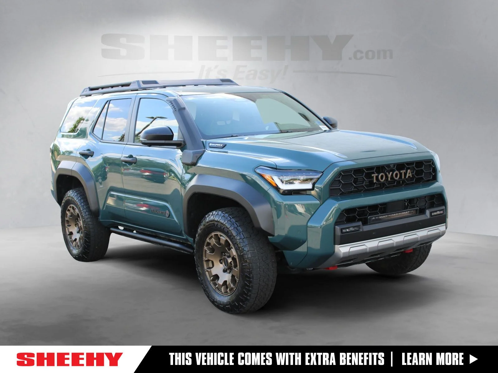 2025 Toyota 4Runner Hybrid Trailhunter i-FORCE MAX 4WD's photo