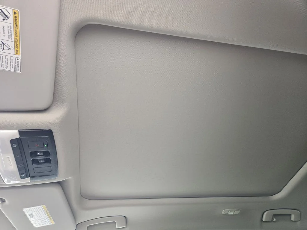 New 2026 Obsidian Green Pearl Nissan Platinum image 20