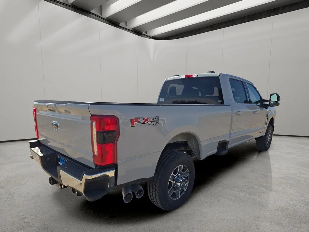 New 2026 Avalanche Ford F-350® Lariat® image 5