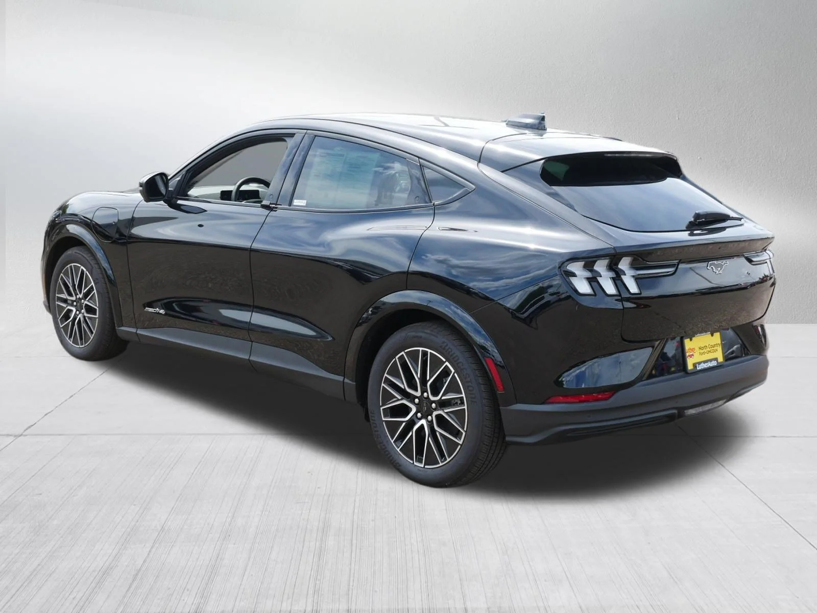 Used 2025 Shadow Black Ford Premium image 5