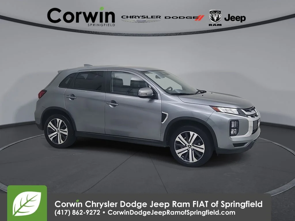 2025 Mitsubishi Outlander Sport 2.0 SE AWC CVT's photo