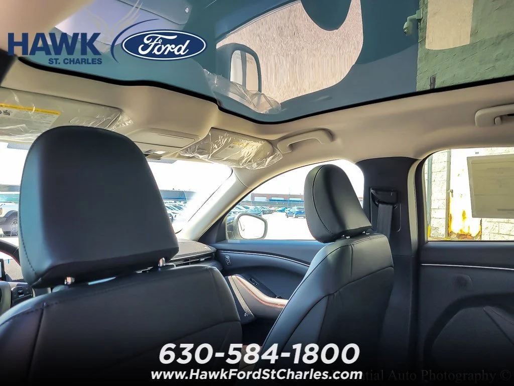 New 2026 Star White Metallic Tri-coat Ford Premium image 10