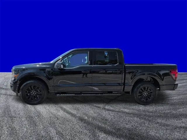 New 2026 Agate Black Metallic Ford XLT image 7