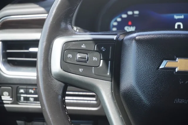 Used 2022 Black Chevrolet LT image 28