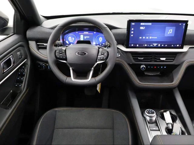New 2026 Agate Black Metallic Ford Tremor® image 33