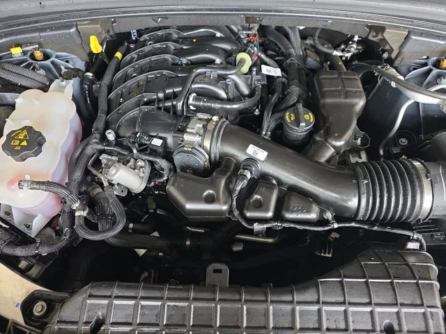 Used 2025 Gray Jeep Summit image 32