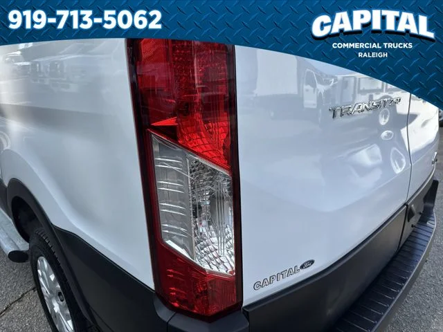 Used 2025 White Ford Base image 17