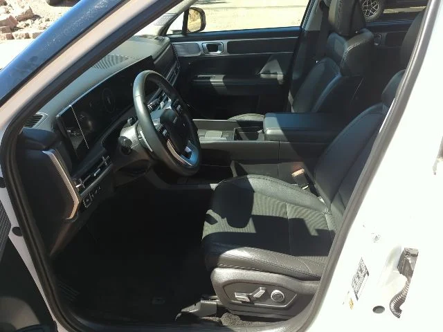 Used 2025 White Hyundai Limited image 17