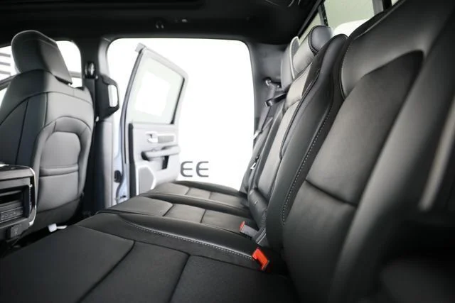 New 2026 Bright White Clear-Coat Exterior Paint RAM Laramie image 20