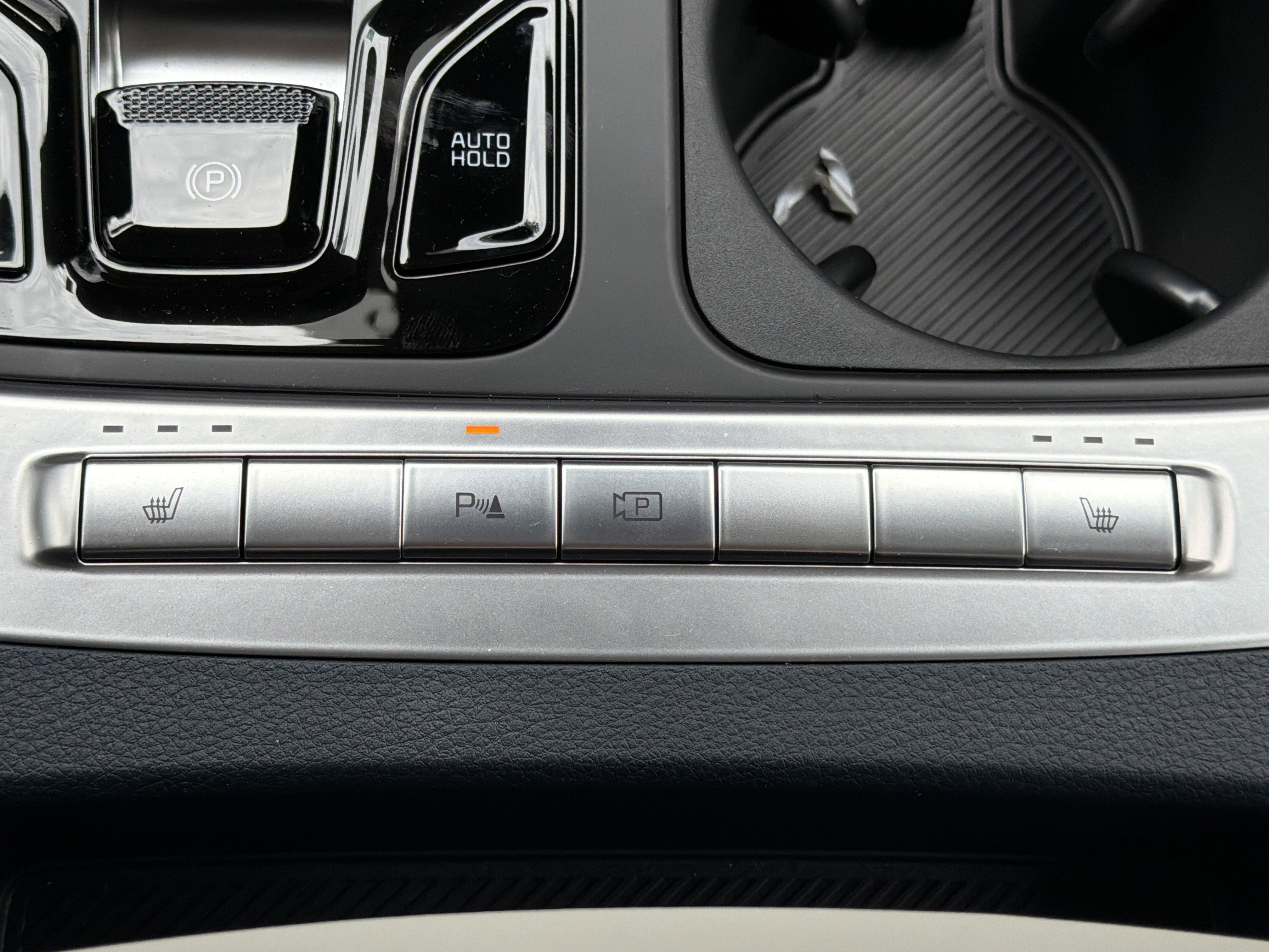 2026 Kia Carnival EX - Photo 11