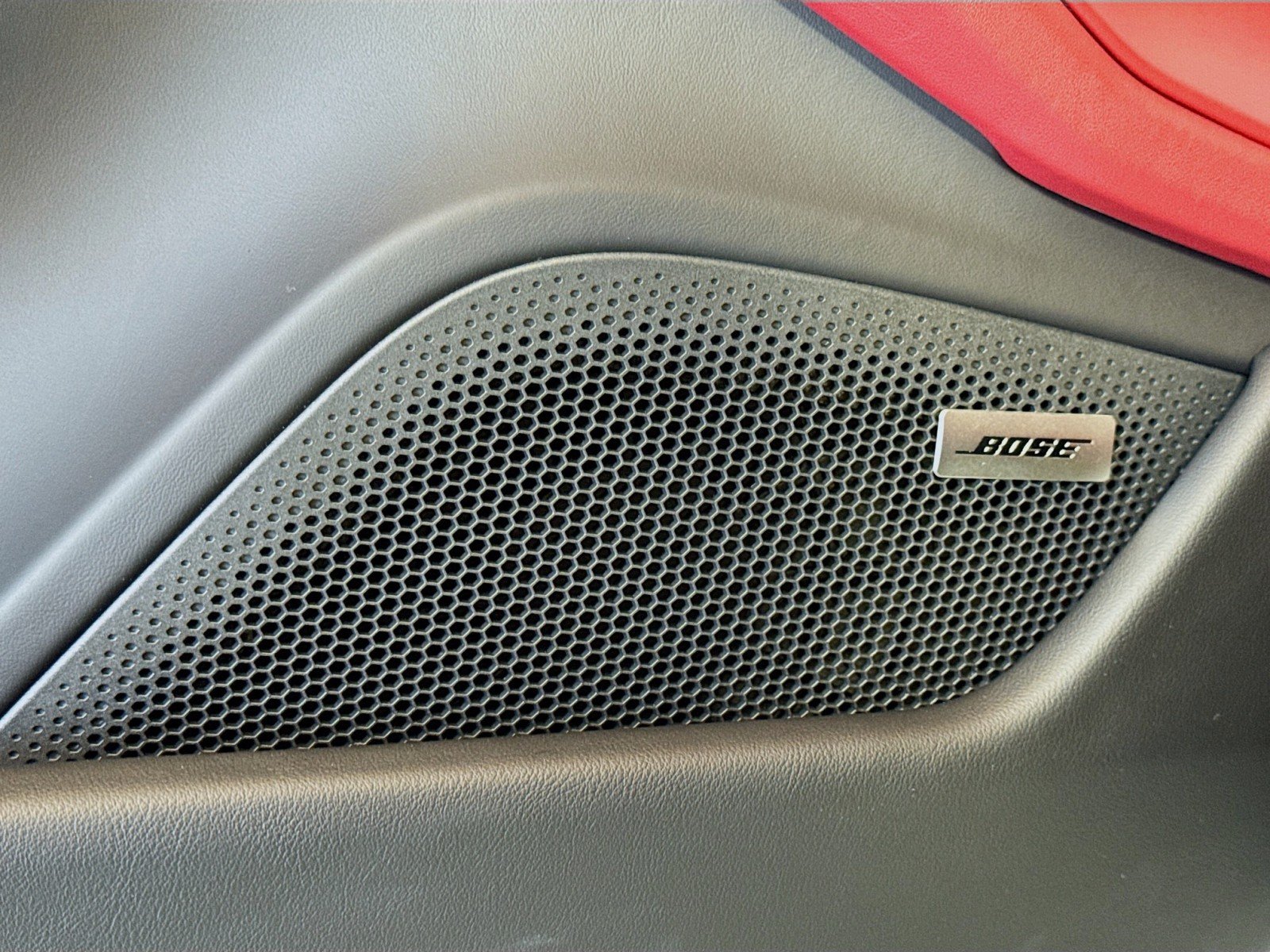 2025 Porsche Taycan S - Photo 12