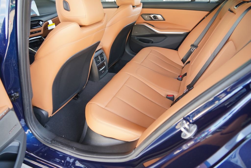New 2026 Tanzanite Blue II Metallic BMW 330i xDrive image 27