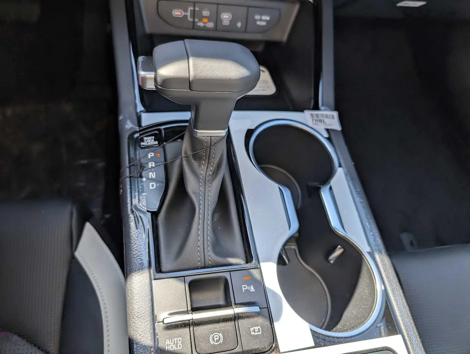 New 2026 Snow White Pearl Kia GT-Line image 23