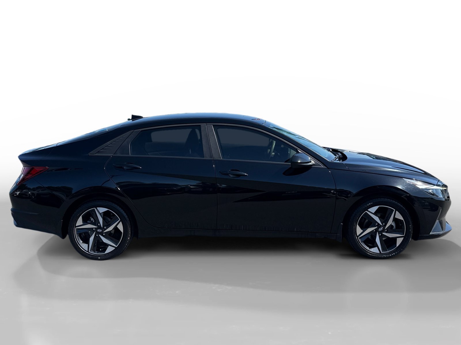Used 2023 Onyx Black Hyundai SEL image 6