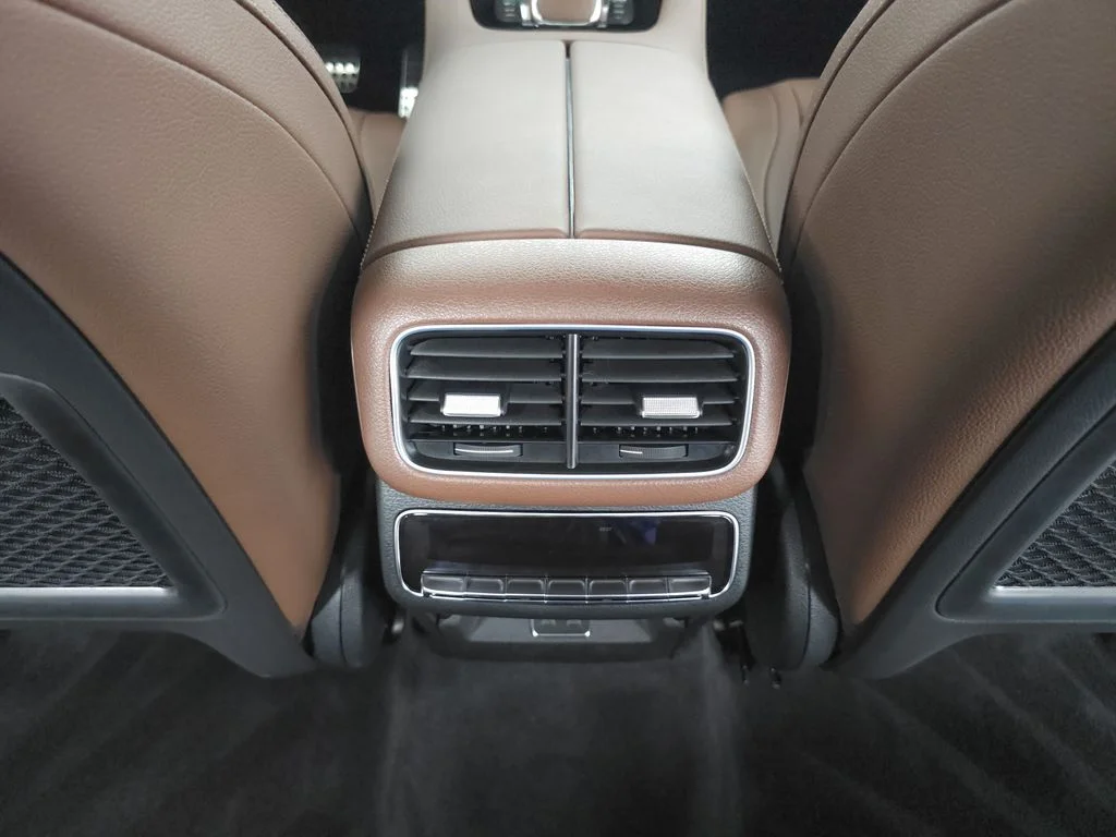 Used 2026 Black Mercedes-Benz GLS 450 image 28