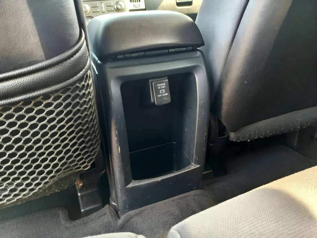 2005 Mitsubishi Endeavor LS - Photo 25
