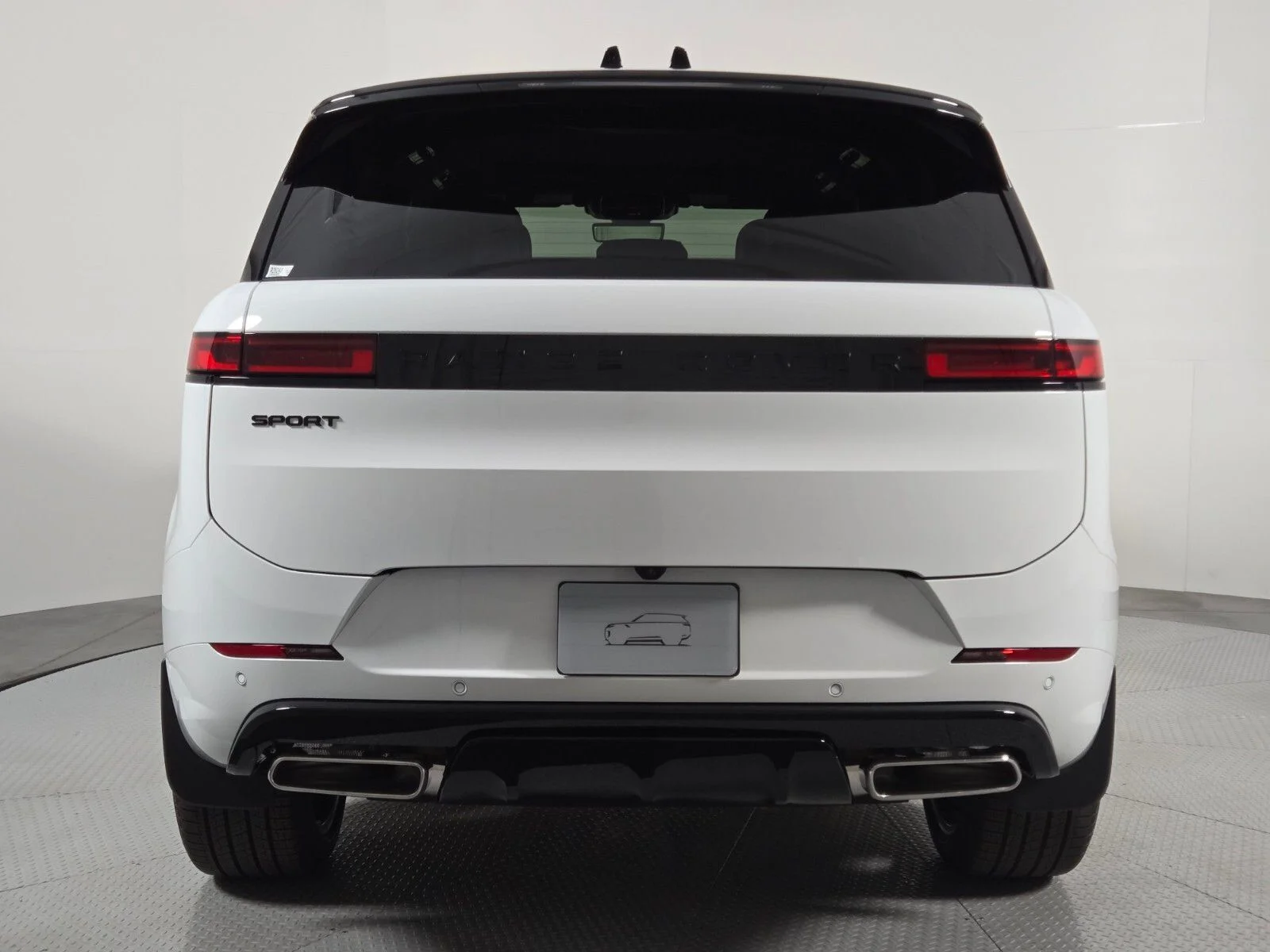 New 2026 Fuji White Land Rover Dynamic SE image 7