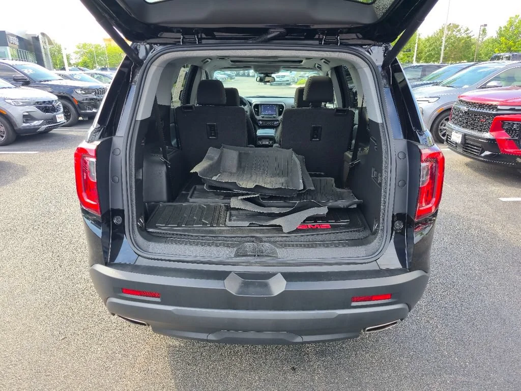 2023 GMC Acadia AT4 - Photo 28