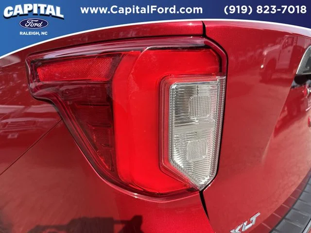Used 2023 Red Ford XLT image 15