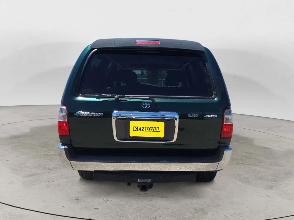 Used 2002 Green Toyota SR5 image 4