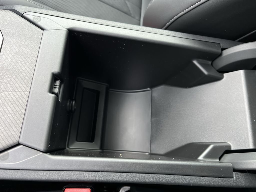 Used 2026 Dark Graphite BMW 30 xDrive image 21