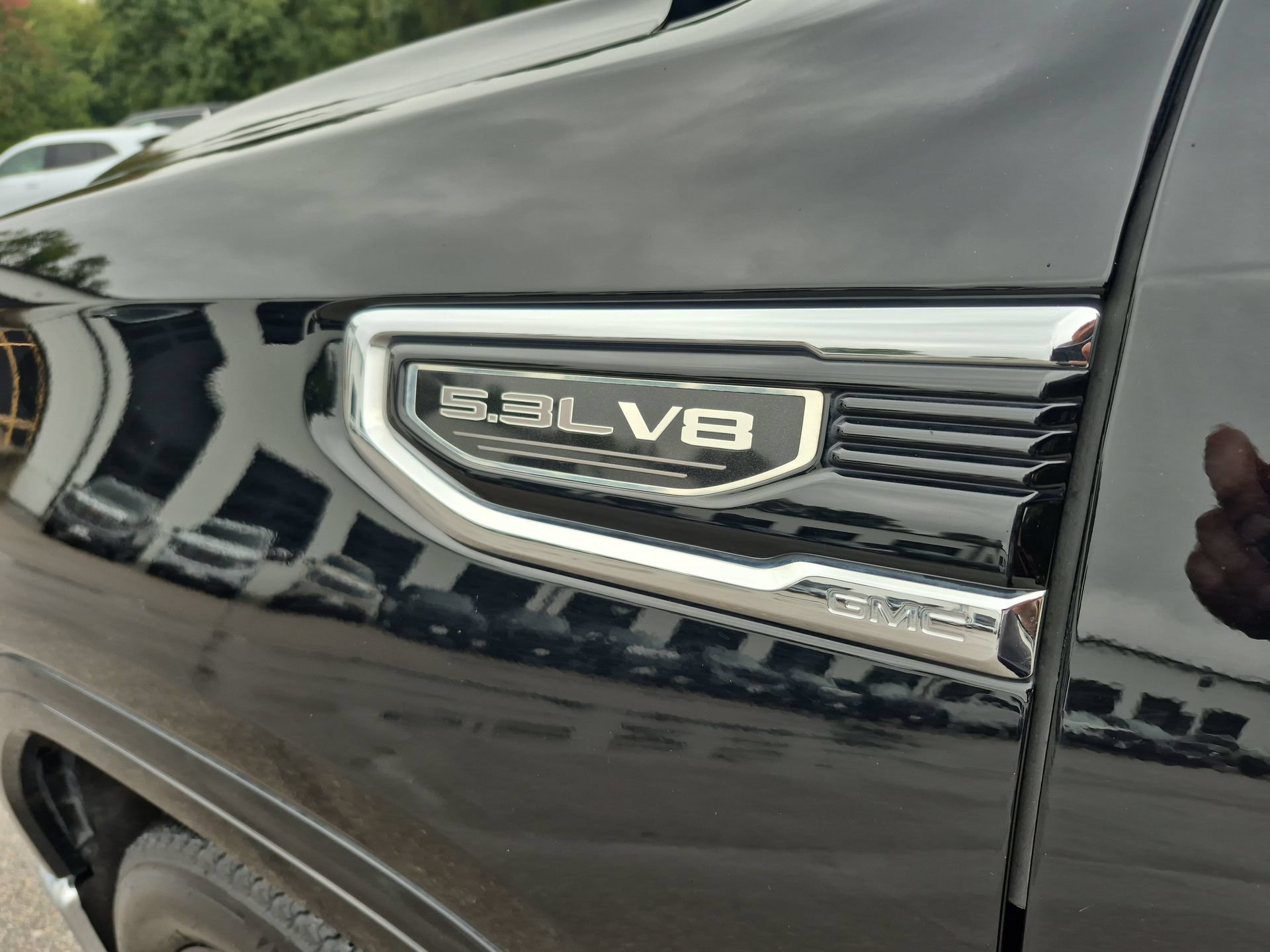 Used 2023 ONYX BLACK GMC SLT image 31