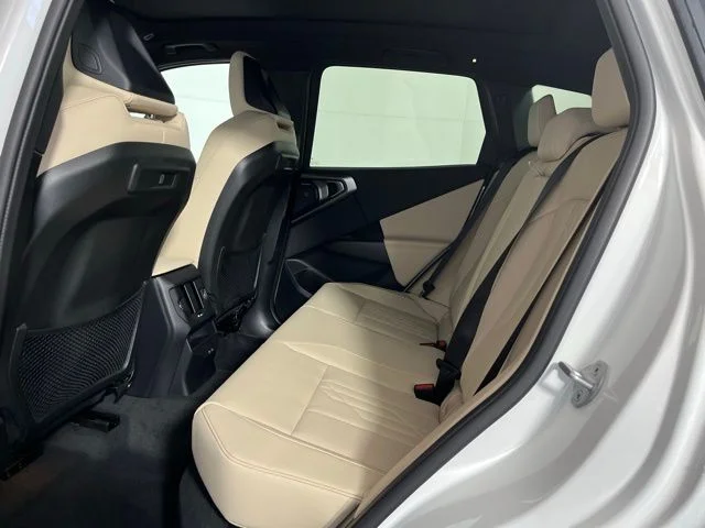 2026 BMW X3 30 - Photo 19