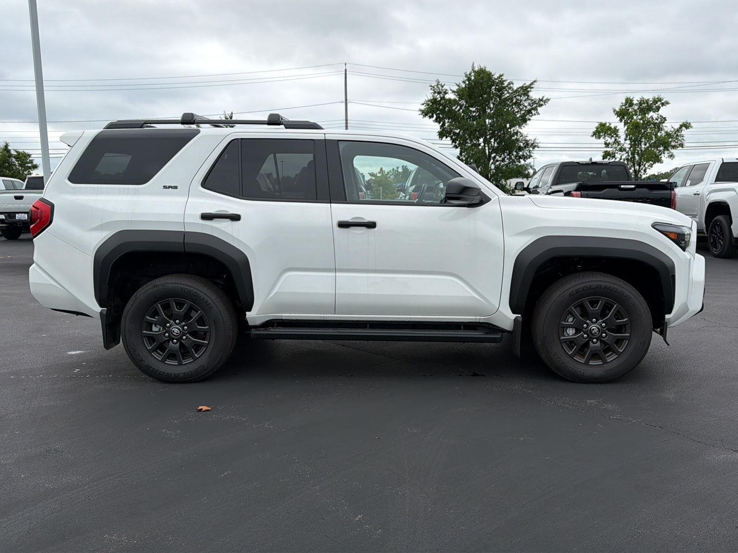 New 2026 Ice Cap Toyota SR5 image 7