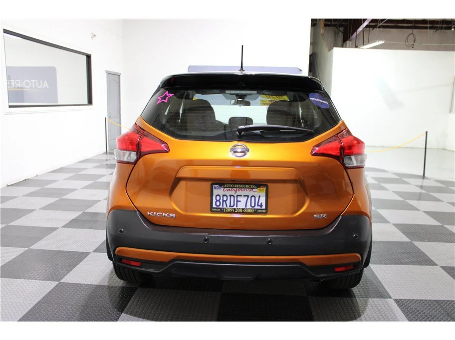 Used 2020 Monarch Orange/Super Black Nissan SR image 5
