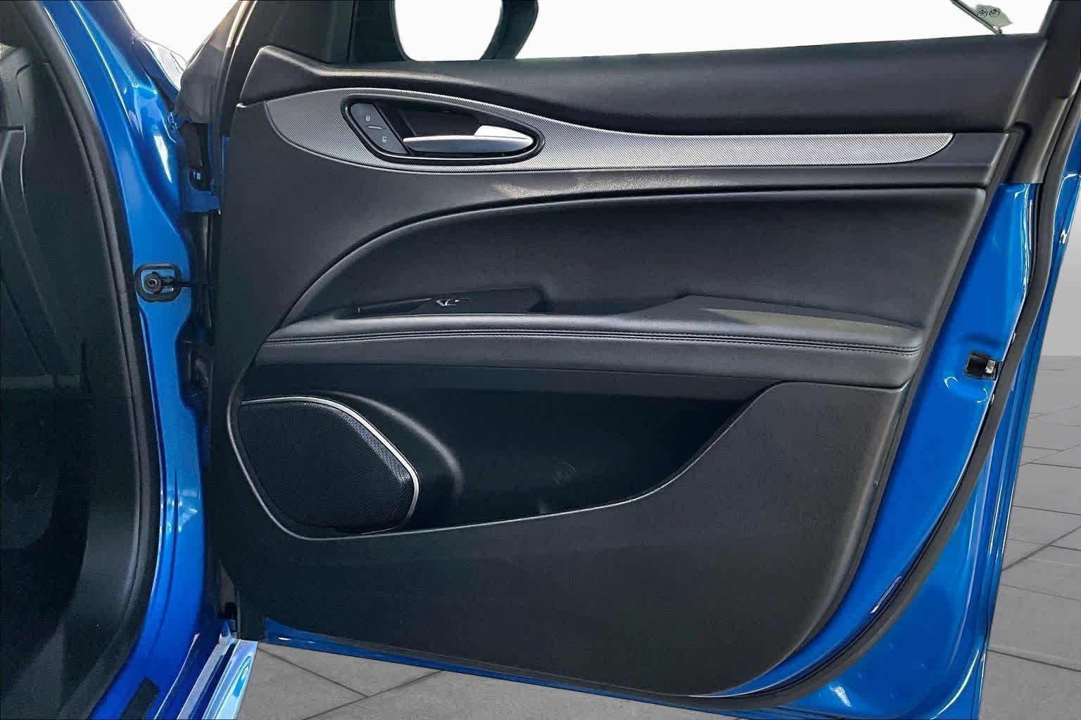 Used 2022 Misano Blue Metallic Alfa Romeo Veloce image 23