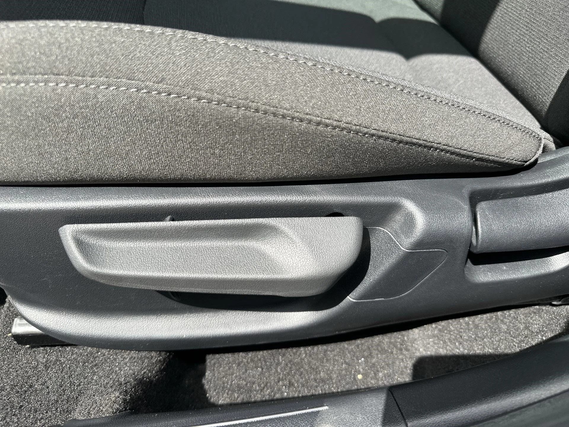 New 2026 Interstellar Gray Kia LX image 16