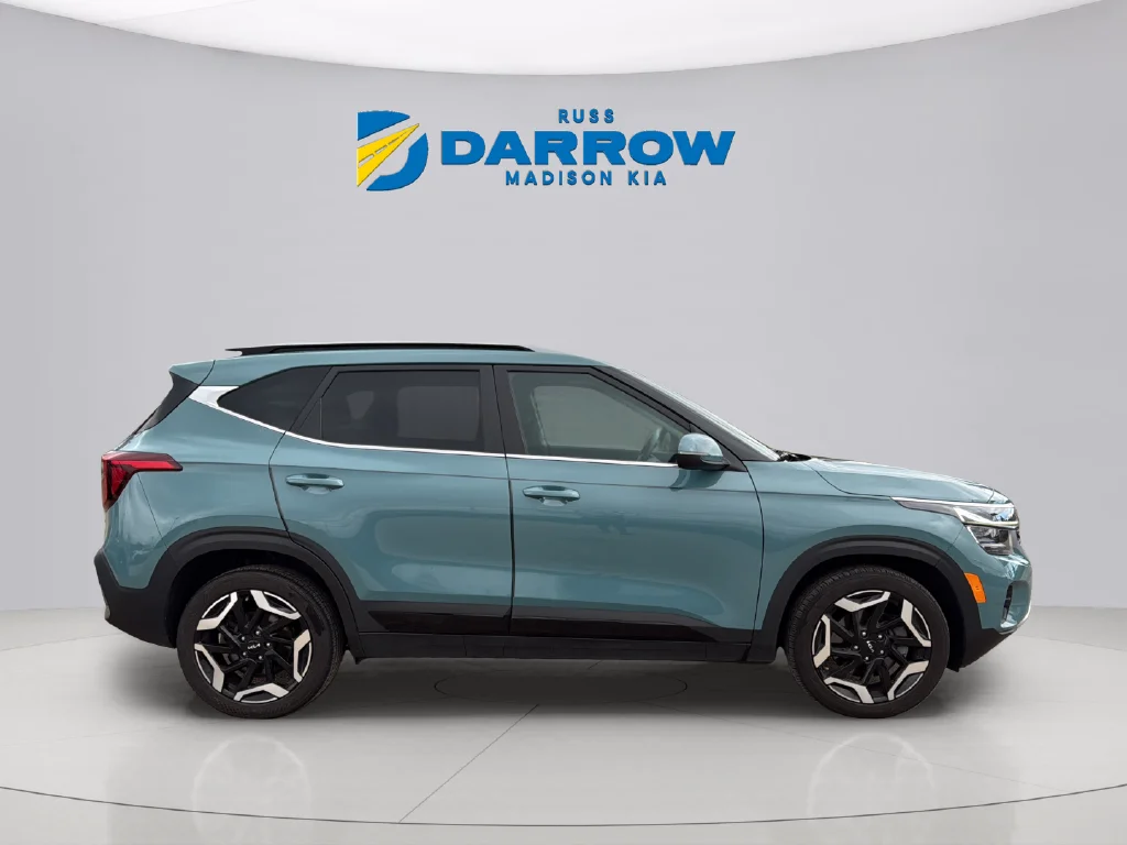 Used 2024 Pluton Blue Kia SX image 6
