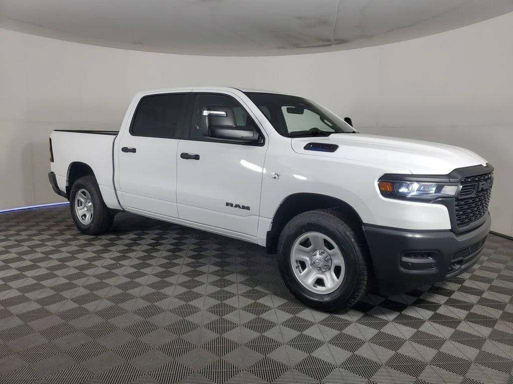 New 2026 Bright White Clear-Coat Exterior Paint RAM Tradesman image 3