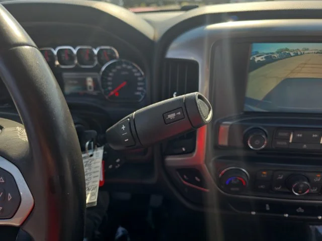 Used 2018 Red Chevrolet LT image 26