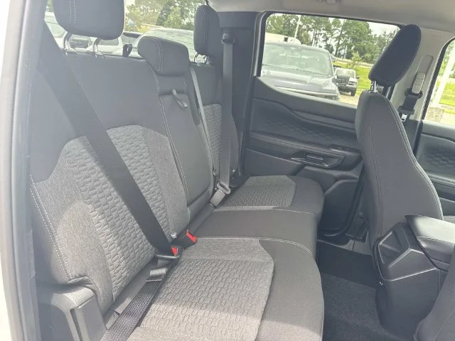New 2026 Oxford White Ford XLT image 12