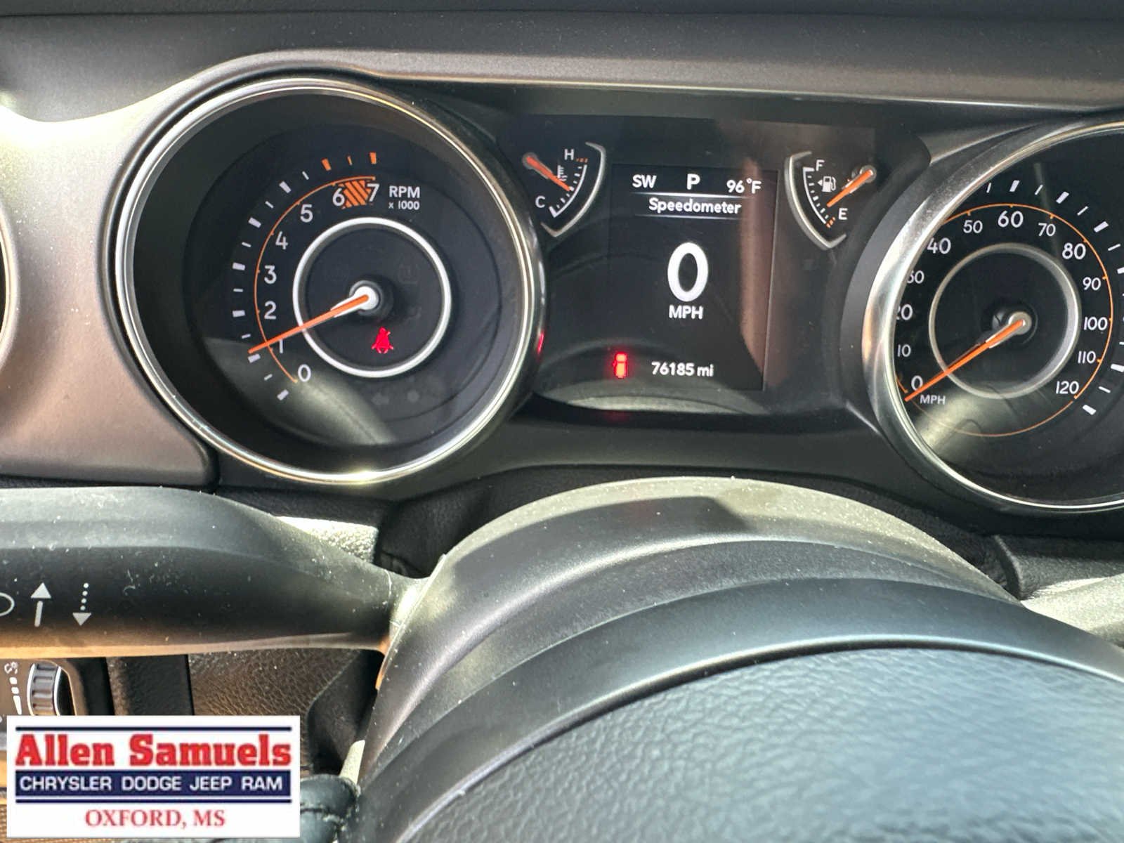 Used 2021 Hellayella Clearcoat Jeep Sport S image 15