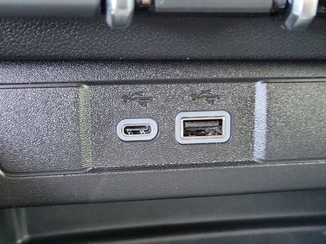 2026 Chevrolet Colorado LT - Photo 14