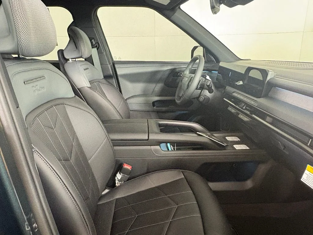 New 2027 Black Jade Green Kia X-LINE SX image 14