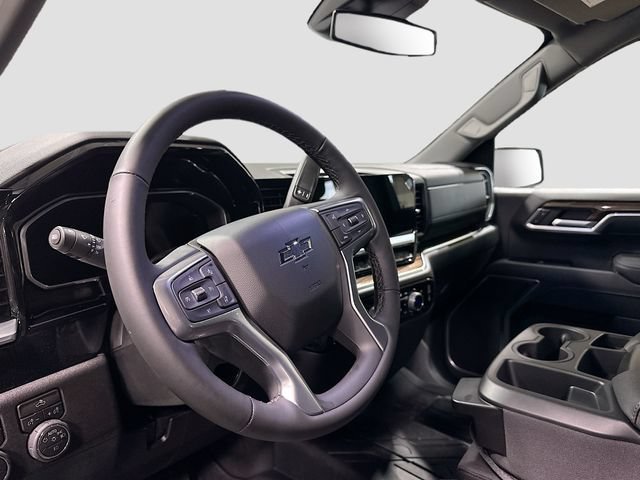 New 2026 Summit White Chevrolet RST image 12