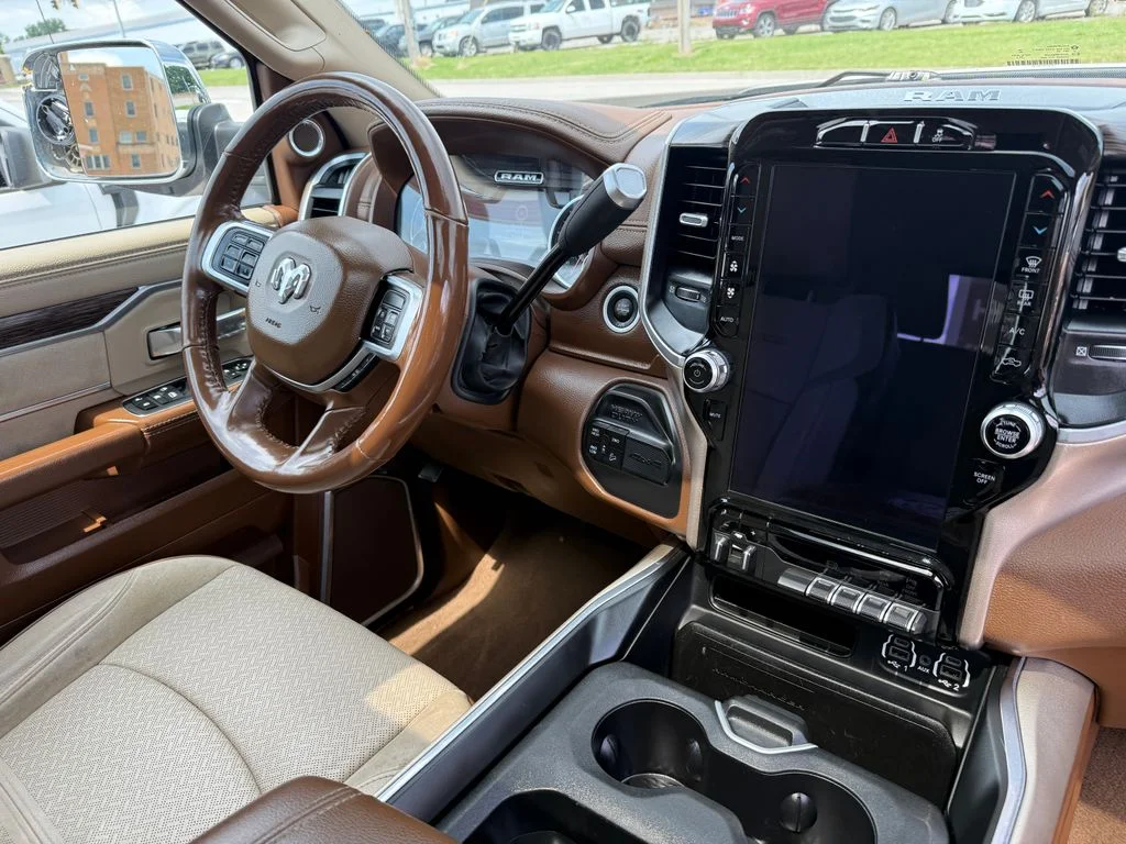Used 2020 White Ram Laramie image 11